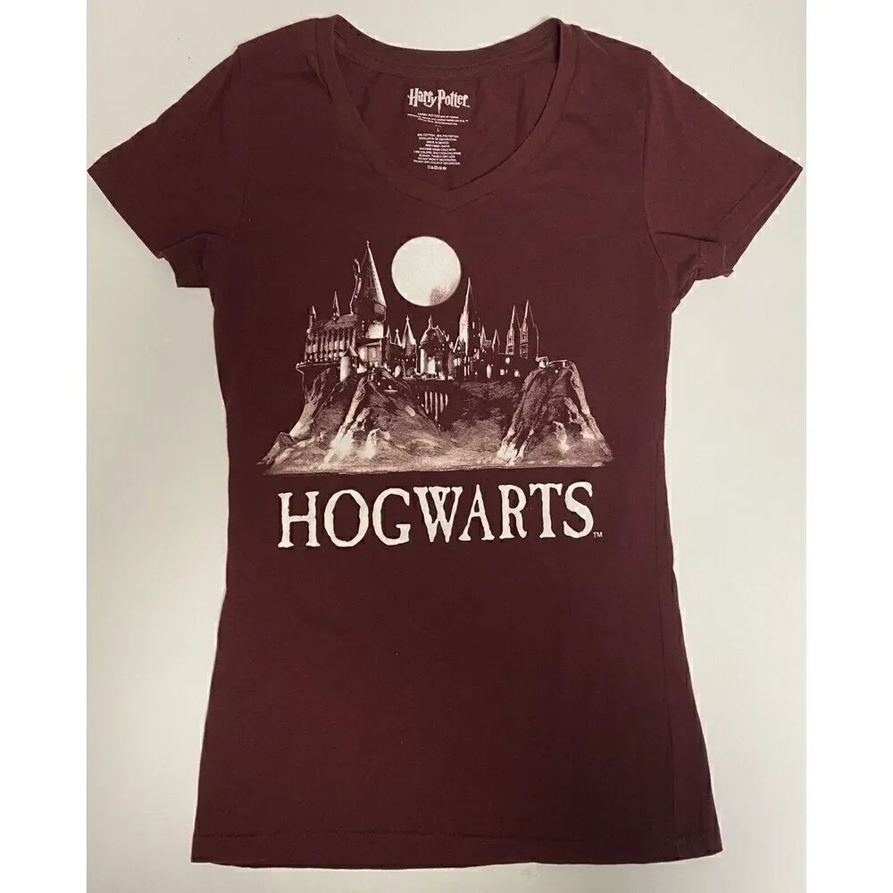 Harry Potter Maroon Short Sleeve T-Shirt Hogwarts Castle at Night L